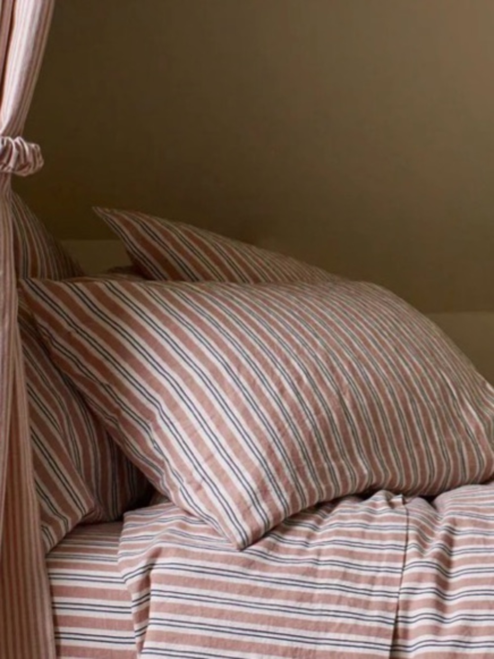 Piglet in Bed Linen/Cotton Blend Stripe King Flat Sheet - Somerly Stripe Clay